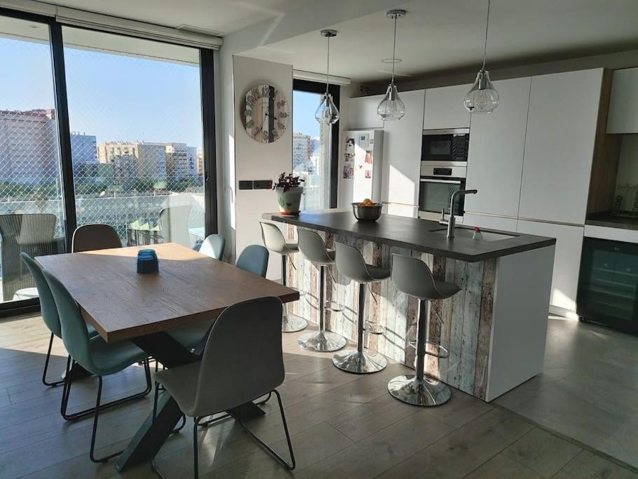 Apartament Torre D'arenas, Playa Victoria, Piscina Y Parking Cadis