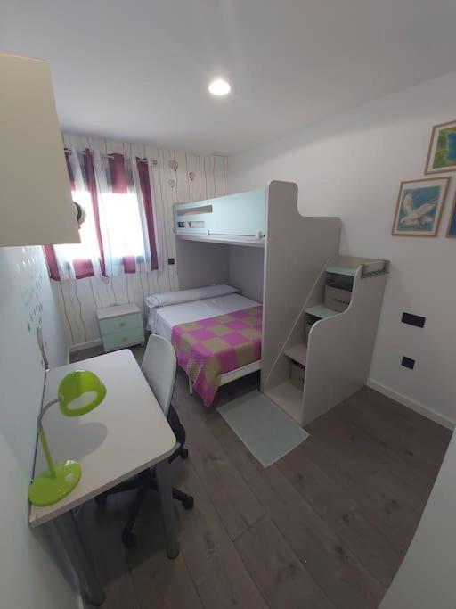 Torre D'arenas, Playa Victoria, Piscina Y Parking Cadis